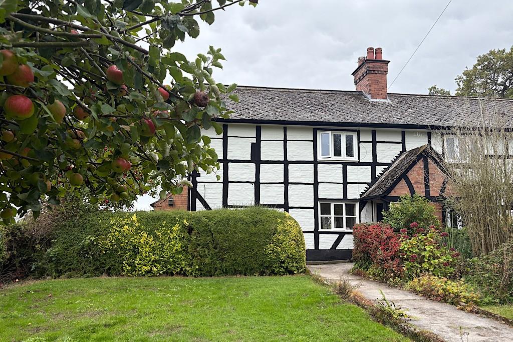 9 Wood Road, Shrewsbury, SY4 3DF Let Agreed